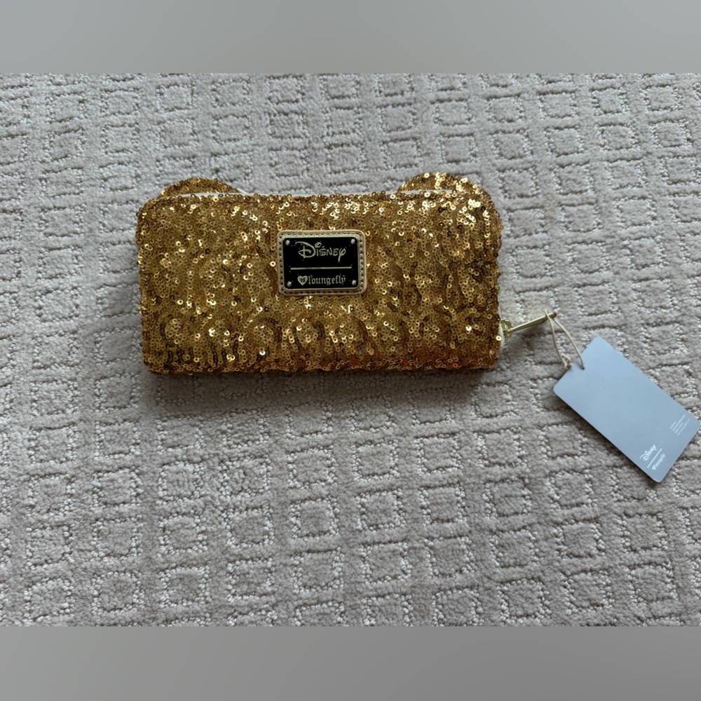 ( SOLD )NWT Minnie lounge fly gold sequin wallet - Picture 2 of 3